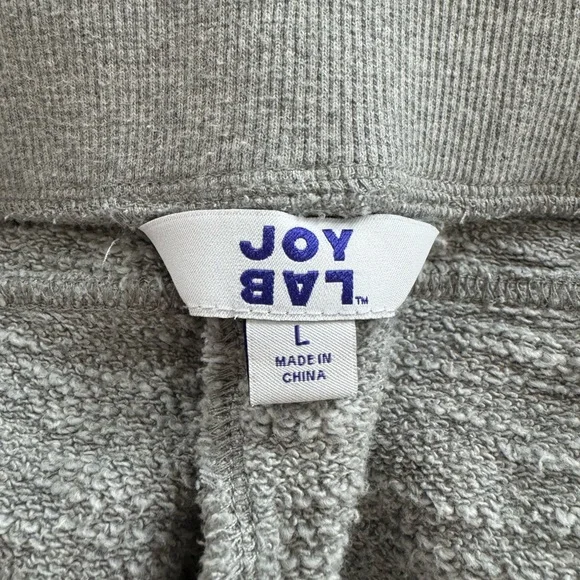 Size L Joylab shorts - Picture 3 of 4